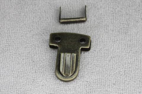 10 Steckschloss - Altmessing 353-247 - Bild: a3