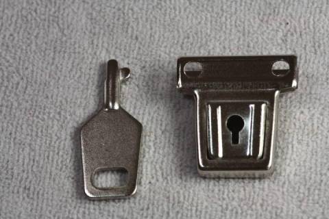 10 Steckverschluss - Mappenverschluss 251 - Bild: A2