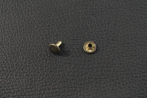 100 Doppelkopf - Hohlnieten 9/8 mm Altmessing 374