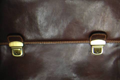 Taschenreparaturen - Schl&ouml;sser ersetzen - Bild: Nachher