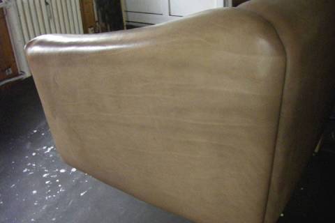 Lederf&auml;rbungen mit Anilinfarben - Bild: A2