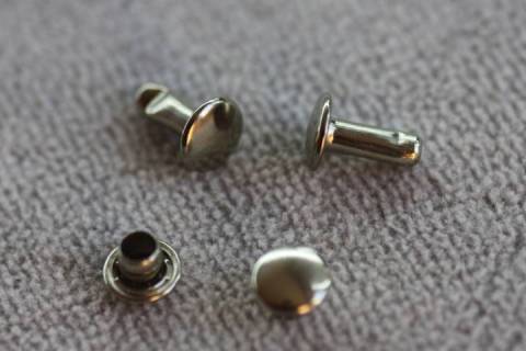 1.000 Doppelkopfnieten 9/12 Silber 371 - Bild: A2