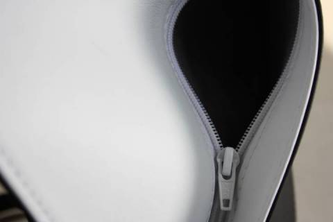 Generation X - Lederrucksack Schwarz  / Weiss - Bild: A2