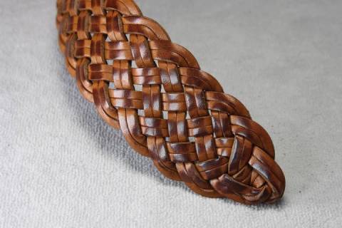 Geflochtene Lederriemen 06 - 40  - Bild: A3