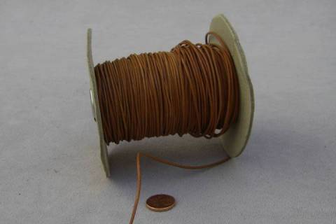 10 Meter K&auml;ngurulederband 1 mm