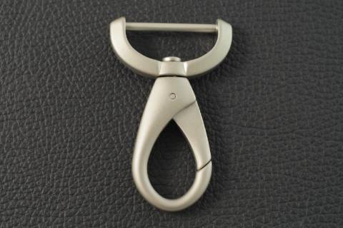 Karabinerhaken 30 mm Mattnickel 167/30