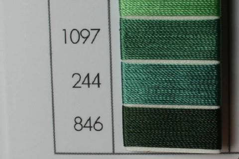 N&auml;hgarn - Ledergarn St&auml;rke 20 - 200 - Bild: Farbe-Mittelgruen-244