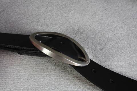 Ovaler Lederg&uuml;rtel Messing - 35 mm - 033 - Bild: A4