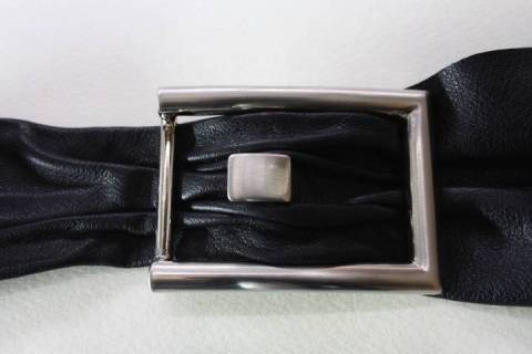 Lederg&uuml;rtel Rot - 35 mm - 060 - Bild: Lederfarben-Anthrazit_1