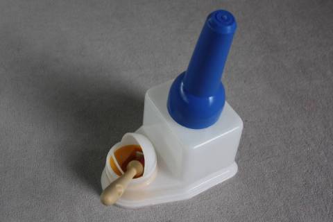 Kleber - Beh&auml;lter 0,4 Liter - Bild: A3