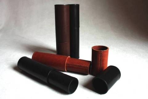 Handgen&auml;hte Hartleder - Etuis - Bild: A3