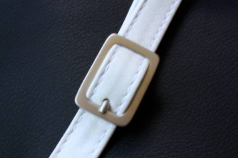 Serpentine kl. - Ledertasche von Olbrish b Schwarz - Weiss - Bild: A3