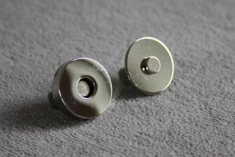 10 Magnetverschl&uuml;sse 18 mm Nickel H1-168 - Bild: A2