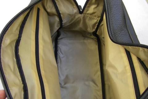 Leder - Reisetaschen - Bugatti - Bild: A8