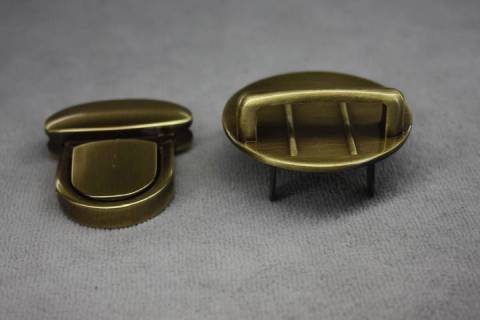 Steckschloss Altmessing 145 - Bild: A2