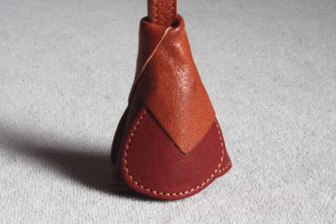 Schl&uuml;sselanh&auml;nger - Bizet - Rosen Natur/Rot - Bild: A1