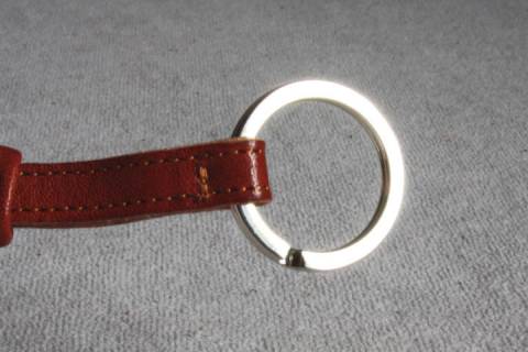 Schl&uuml;sselanh&auml;nger - Bizet - Rosen Natur/Rot - Bild: A3