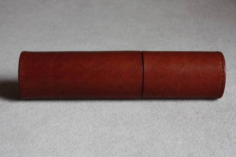 Handgen&auml;hte Hartleder - Etuis - Bild: A1