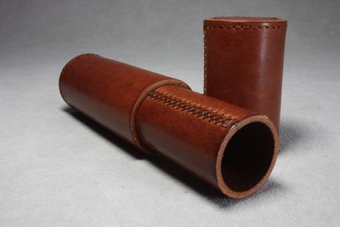 Handgen&auml;hte Hartleder - Etuis - Bild: A7
