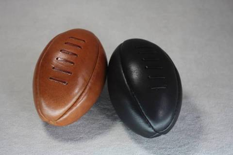 Sonnenleder Minirugbyball - Bild: A6