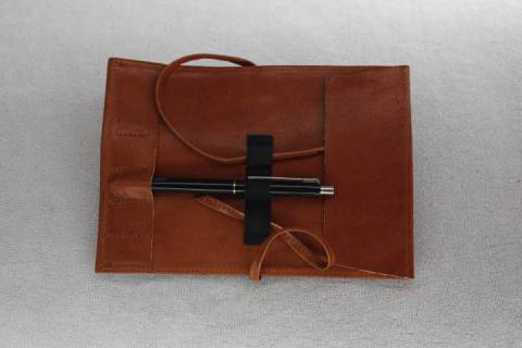 Sonnenleder Stifterolle K&auml;stner - Bild: Farbe-Schwarz_1