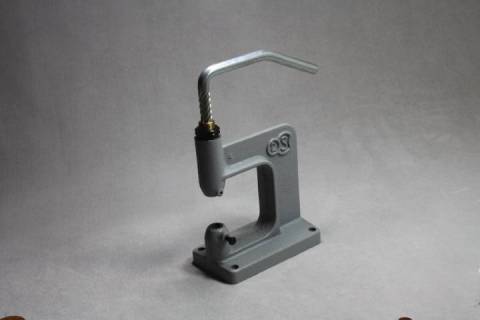 Nietenpresse - Spindelpresse - Druckknopfmaschiene - &Ouml;senpresse - Bild: A3