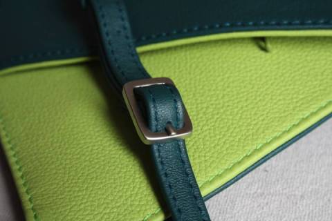 Olbrish - Generation X Lederhandtaschen 12012 Apfel - Amazonas - Bild: A8