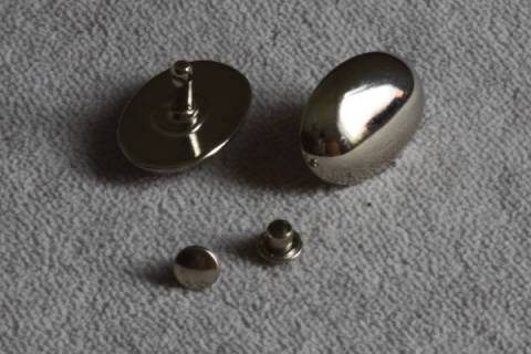 G&uuml;rtelnieten - Zierelemente - Ovalnieten 318 - Bild: A1