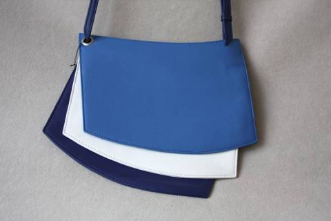 Olbrish b - Bl&auml;tterwald aus Leder in �alu und Weiss - Bild: Farbe-Camel-703_4